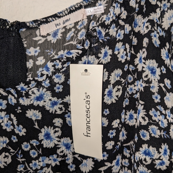 Blue floral long sleeve dress from Francesca's - Picture 3 of 5